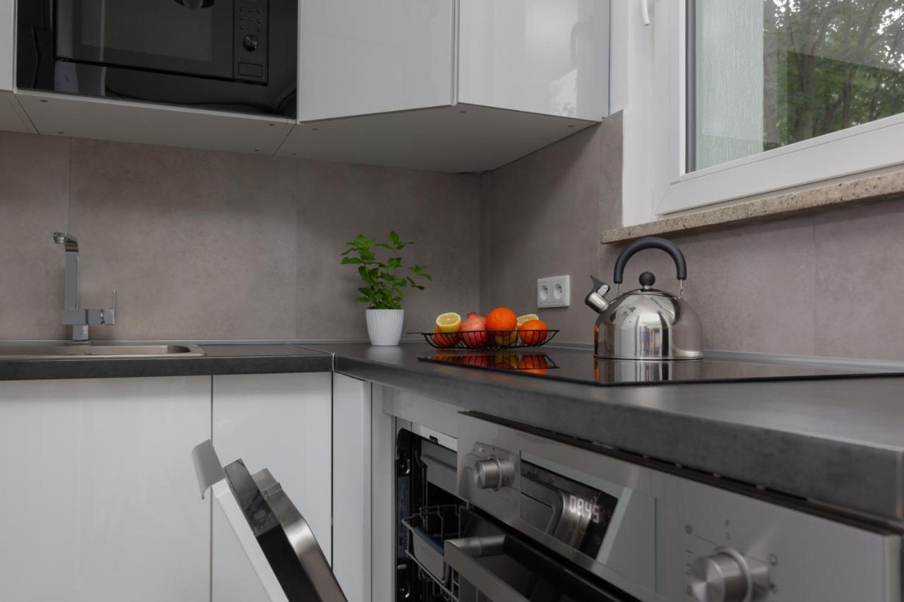 Metro Wierzbno Cozy Studio Mokotow By Noclegi Renters وارسو المظهر الخارجي الصورة